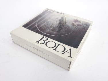 KOSTA BODA GLASS PLATE NEW IN BOX