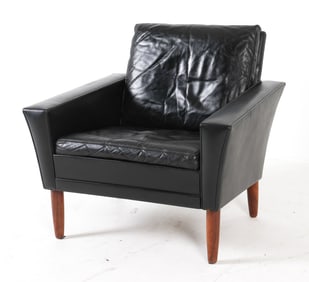 GEORGE THAMS STYLE DANISH LEATHER CHAIR C. 1960S