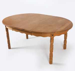 KJAERNULF STYLE DANISH OAK DINING TABLE C. 1970'S