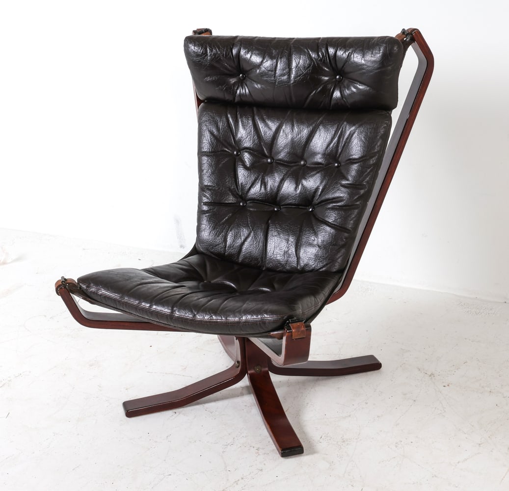 SIGURD RESSELL STYLE LEATHER & BEECH LOUNGE CHAIR (1 of 14)