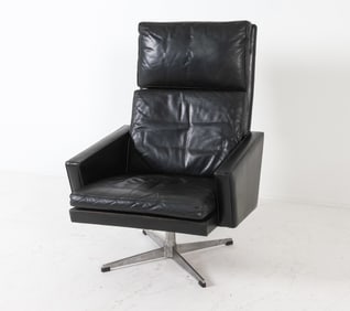 THAMS STYLE LEATHER SWIVEL CHAIR C. 1970S