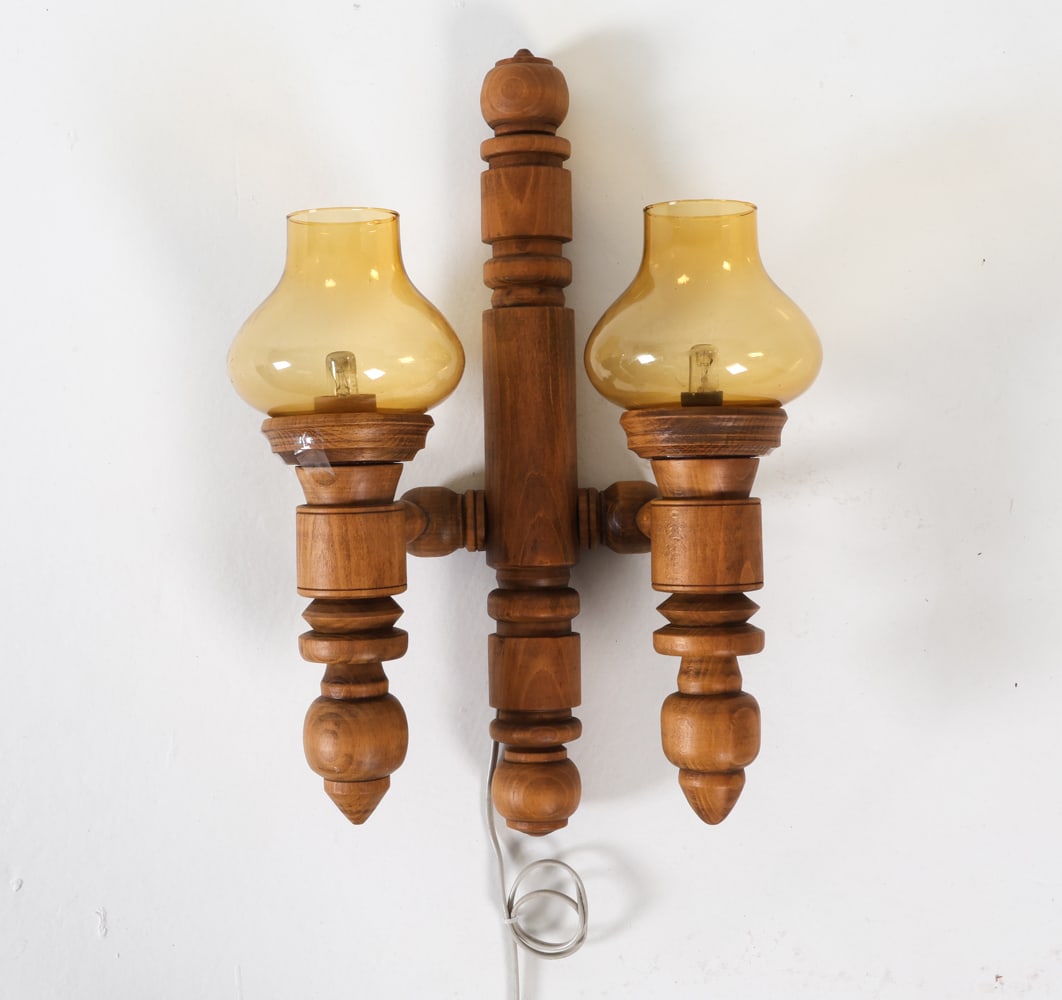 DANISH BEECH & GLASS WALL SCONCE C. 1970S (1 of 12)