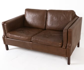 MOGENSEN STYLE DANISH MID-CENTURY LEATHER SOFA