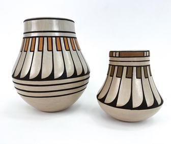 (2) BLUE CORN NATIVE AMERICAN SAN ILDEFONSO JARS