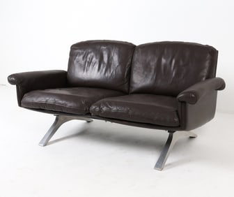 DE SEDE DS31 LEATHER LOVESEAT SOFA C. 1970S