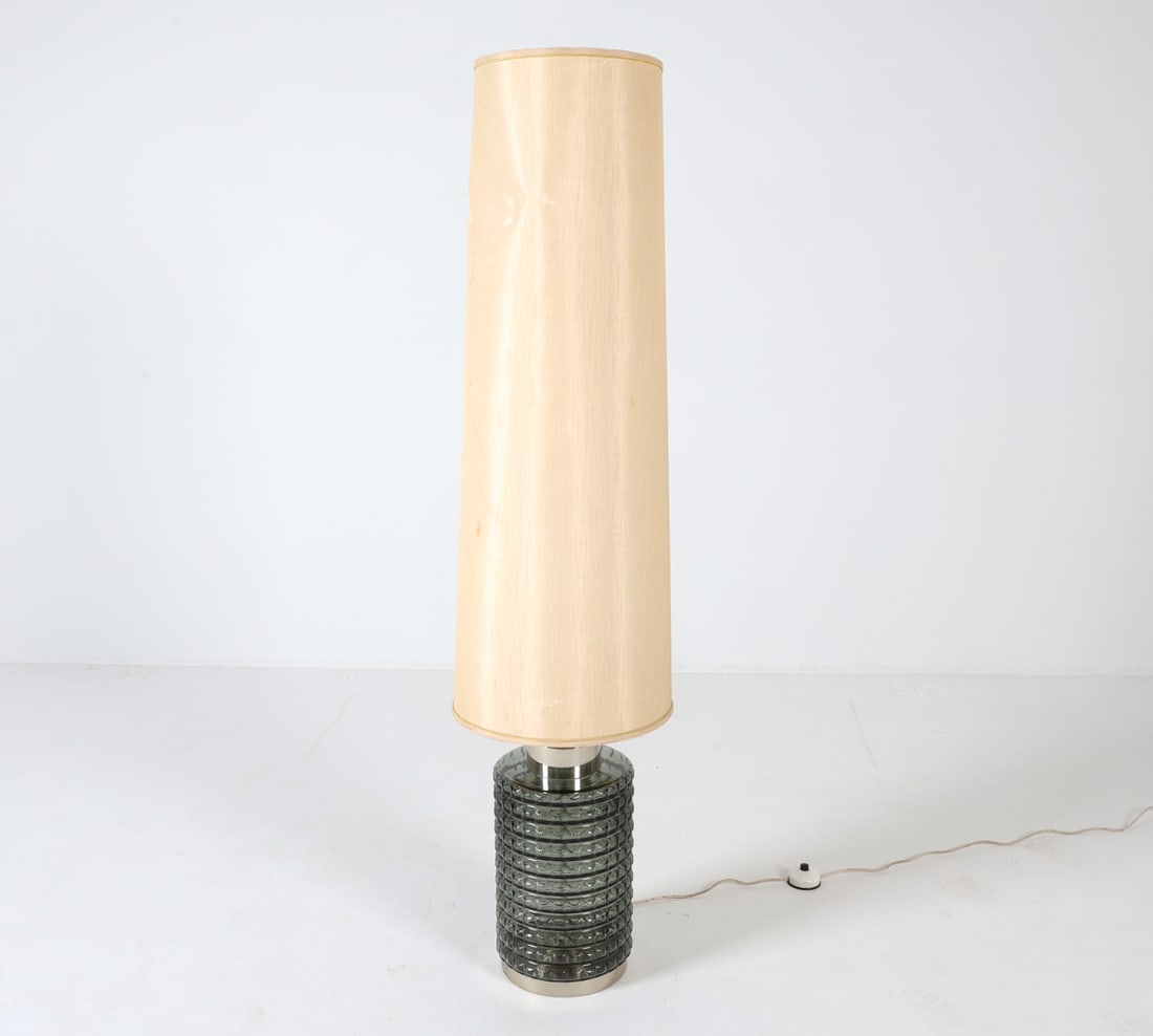 DUTCH GLASS TABLE LAMP C. 1960S: Dimensions: H 56.25" x Dia.13.25". Condition: Wiring untested, European plug. Dents and tears to shade. Wear consistent with age and use. PL094