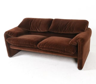 VICO MAGISTRETTI FOR CASSINA "MARALUNGA" SOFA
