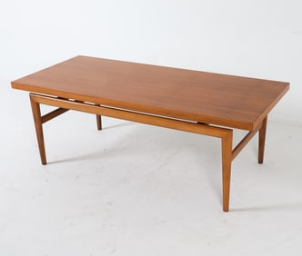 SCANDINAVIAN WALNUT COFFEE TABLE C. 1960S