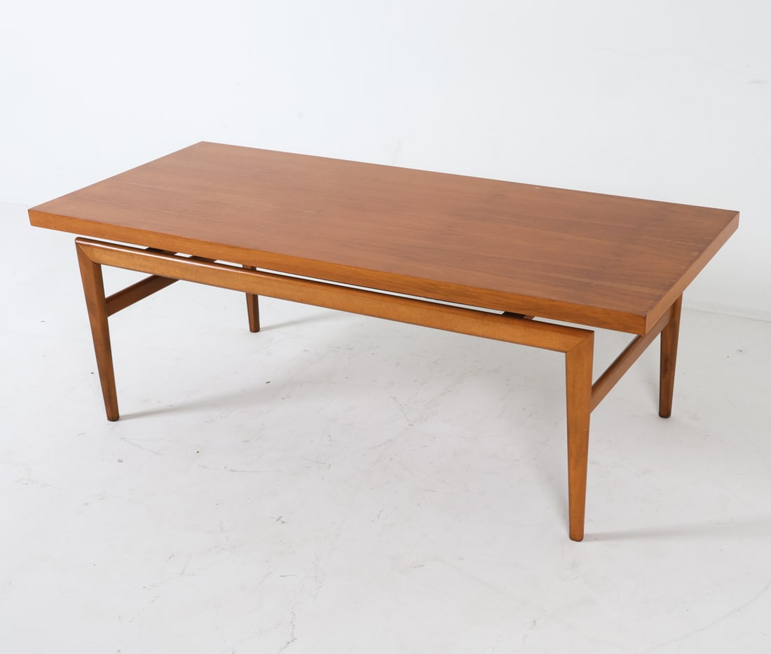 SCANDINAVIAN WALNUT COFFEE TABLE C. 1960S (1 of 15)