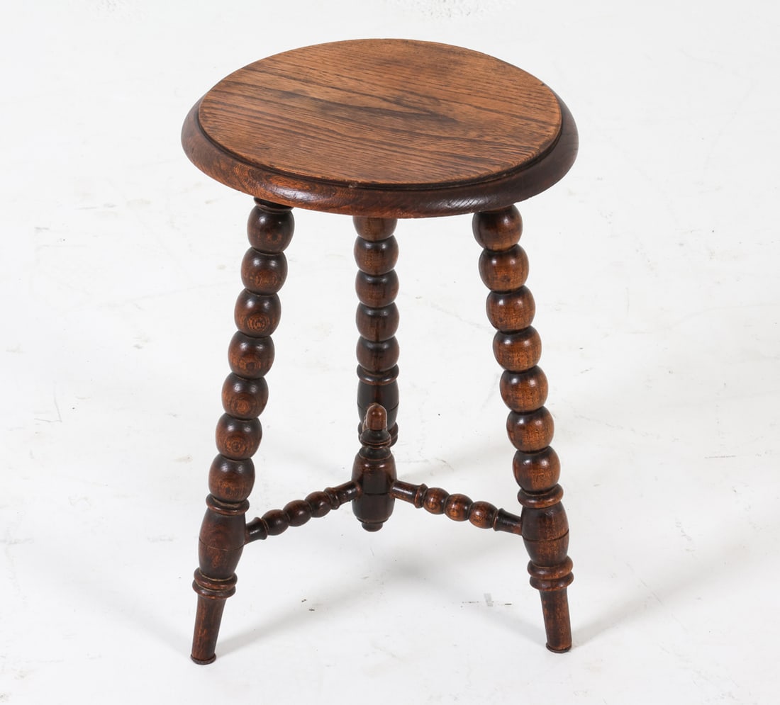 DUTCH OAK BOBBIN TUNRNED SIDE TABLE C. 1930S (1 of 13)