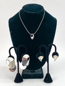 GROUPING OF BIRKS STERLING SILVER JEWELRY