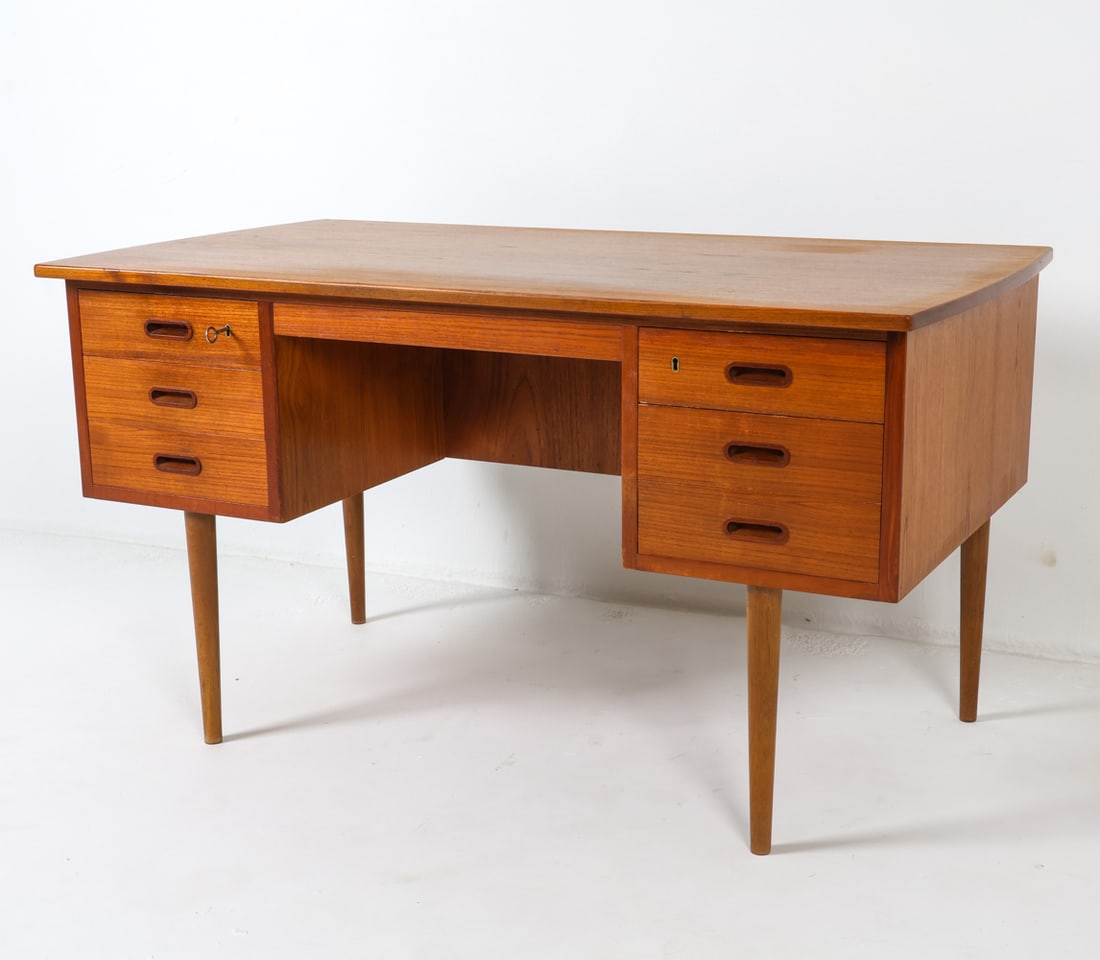 MID-CENTURY DANISH TEAK WRITING DESK C. 1970S (1 of 13)