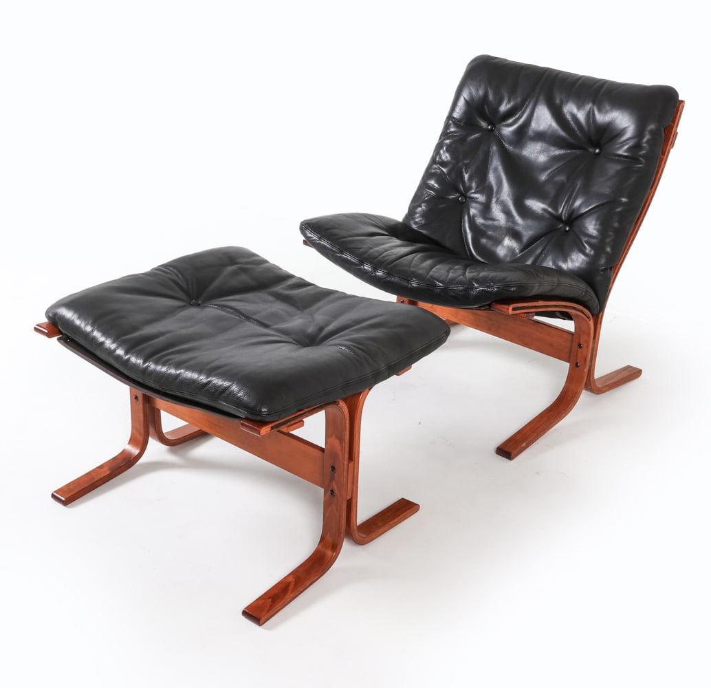 INGMAR RELLING 'SIESTA' CHAIR & OTTOMAN: Features a beech bentwood frame with canvas sling backrests and leather seat cushionsDimensions: (Chair) H 31.5" x W 25.5" x D 31", SH 18"(Ottoman) H 18" x W 26" x D 21.5"Condition: The beech frame of