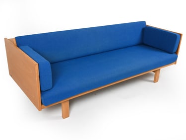 HANS WEGNER GETAMA GE-259 BEECH DAYBED C. 1970S