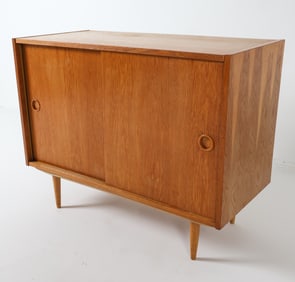 MID-CENTURY CZECH OAK CABINET