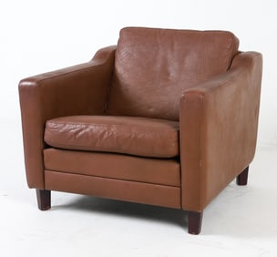 DANISH LEATHER LOUNGE CHAIR C. 1960S