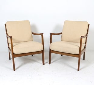 PAIR OF OLE WANSCHER DANISH WALNUT LOUNGE CHAIRS