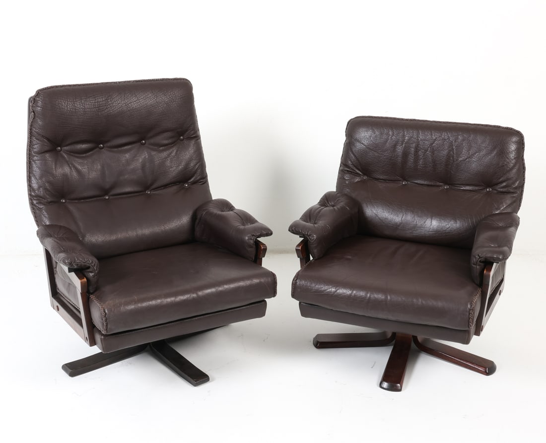 ARNE NORELL SWEDISH TOP STITCHED LEATHER SWIVEL CHAIRS (1 of 16)