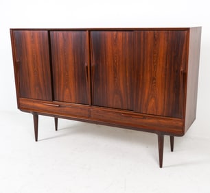 GUNNI OMANN MODEL 13 ROSEWOOD SIDEBOARD C. 1960S