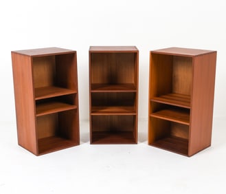 DANISH TEAK BOX DOVETAIL BOOKSHELVES C. 1960S