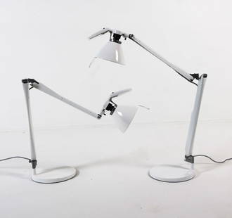 LUCEPLAN FORTEBRACCIO D22 ITALIAN LAMPS: Designed by Alberto Meda and Paolo Rizzatto for Luceplan. Marked to spot above shade. Adjustable height and positioning. Dimensions: H approx. 33.5" x W 23" x Dia. 9.5". Condition: Wiring untested, Eu