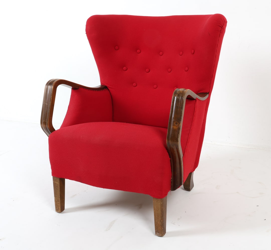 MID-CENTURY DANISH LOUNGE CHAIR C. 1960S (1 of 17)