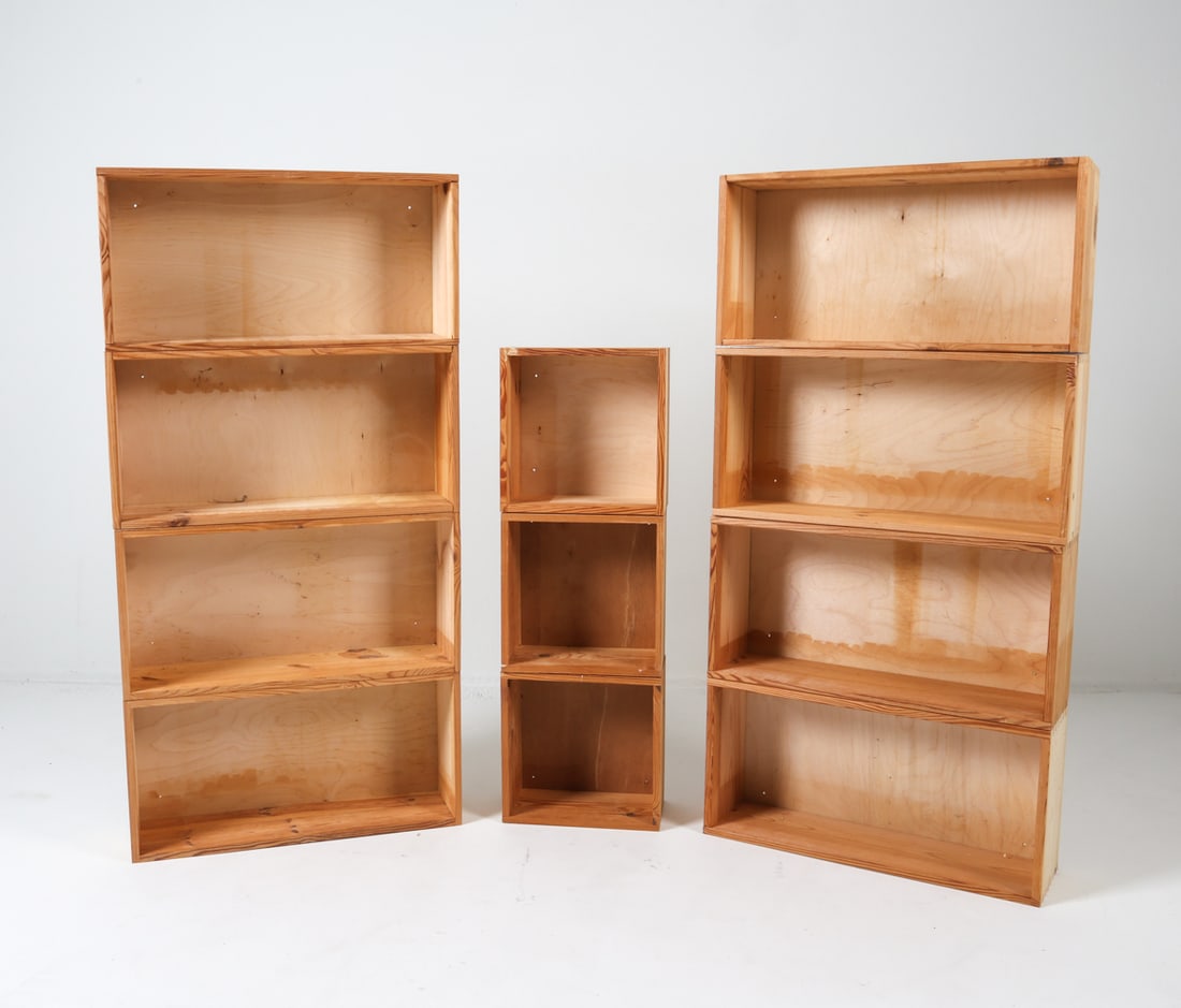 SCANDINAVIAN PINE MODULAR BOOKSHELVES C. 1970S (1 of 15)