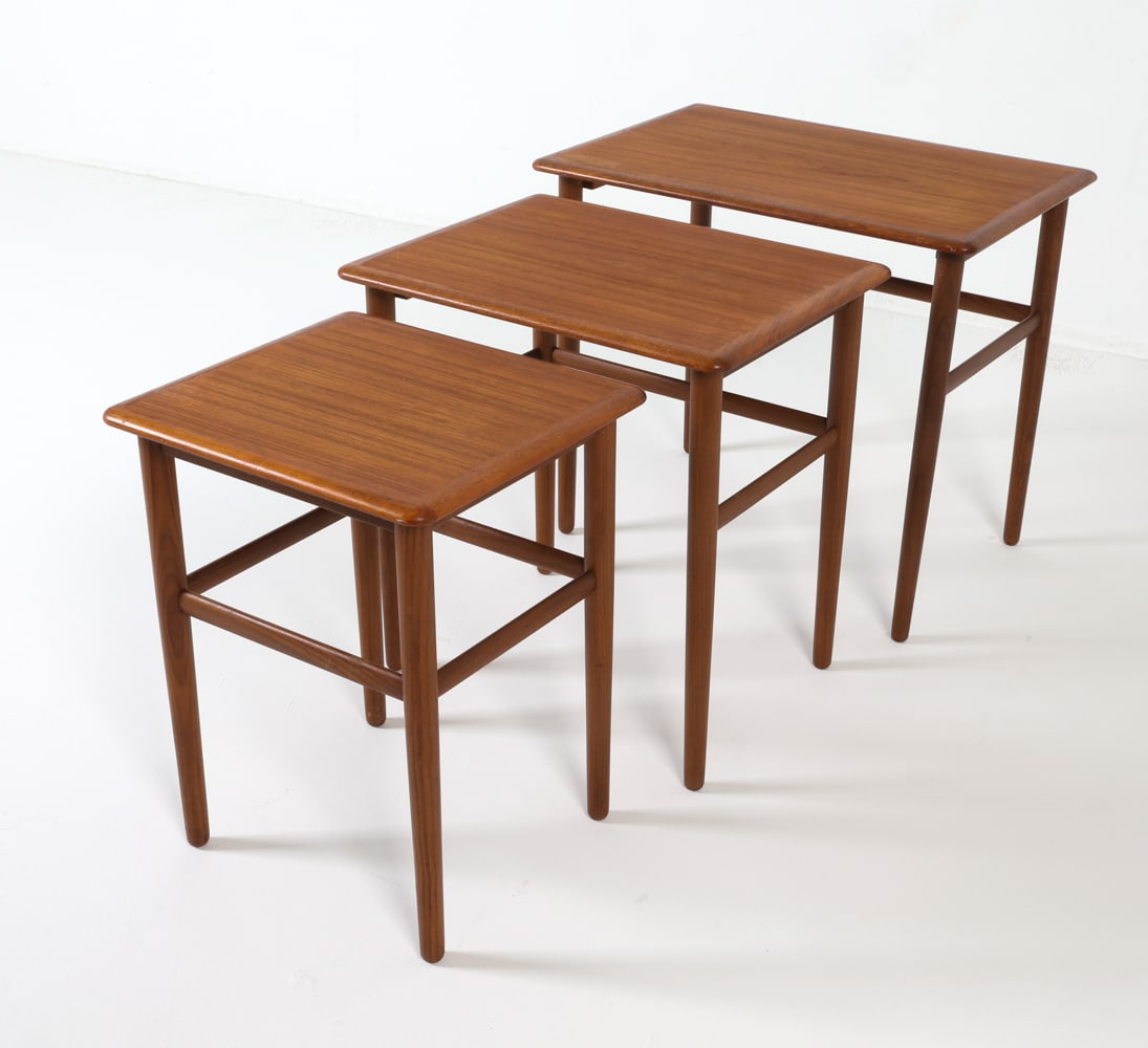 KAI KRISTIANSEN DANISH TEAK NESTING TABLES (1 of 14)