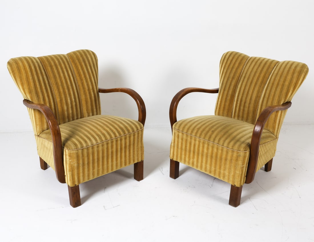 FRITZ HANSEN STYLE DANISH MOHAIR LOUNGE CHAIRS (1 of 19)