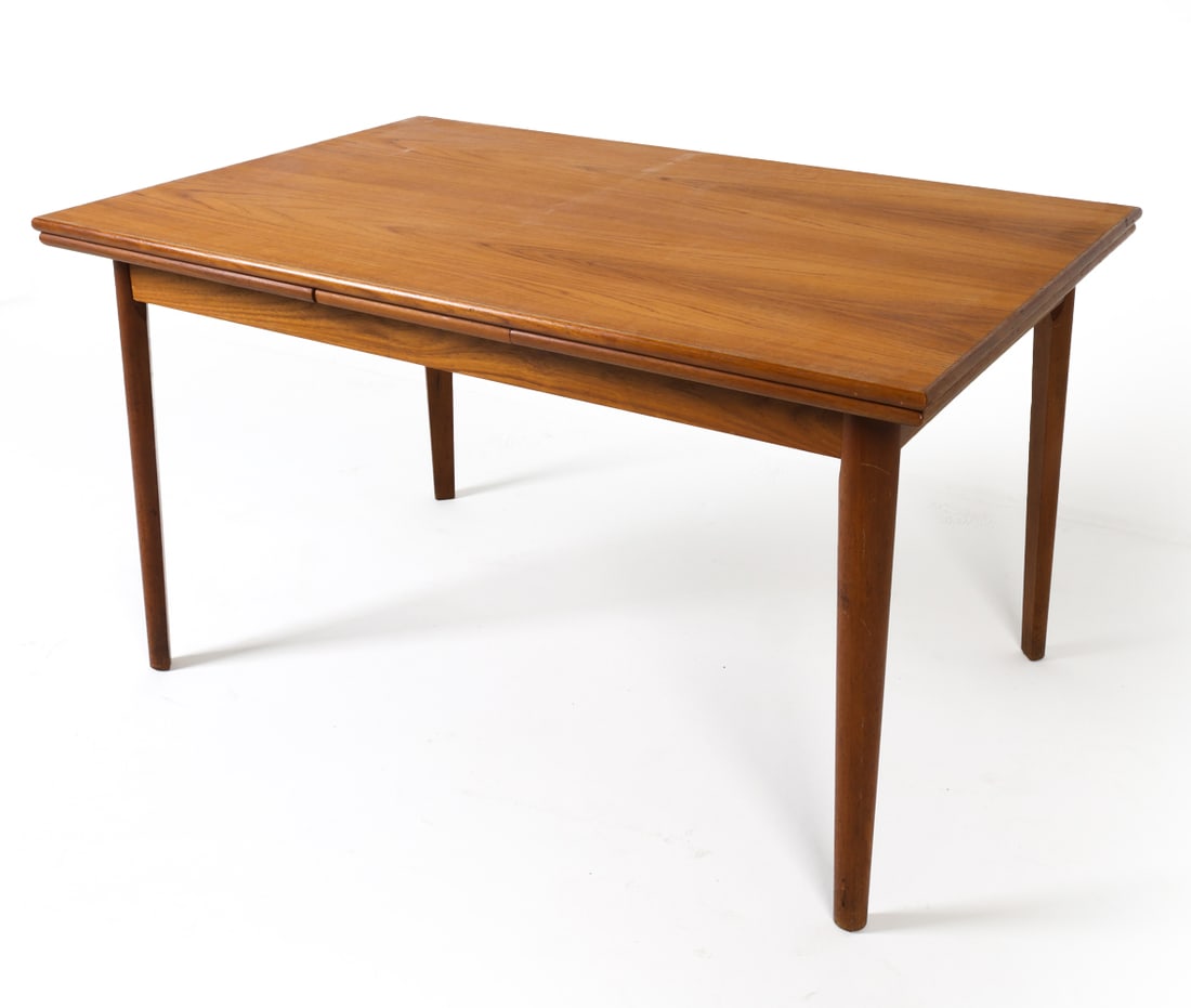 DANISH TEAK EXTENDING DINING TABLE C. 1960S (1 of 20)