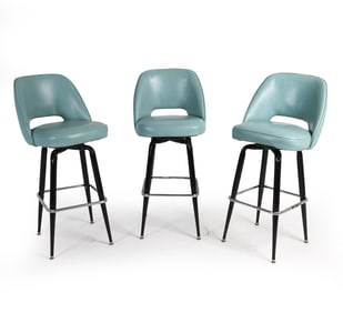 RETRO SWIVEL BARSTOOLS