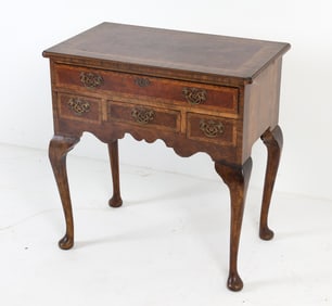 QUEEN ANNE STYLE INLAID MAHOGANY LOWBOY CHEST
