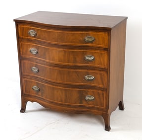 TOMLINSON HIGH POINT MAHOGANY SERPENTINE CHEST