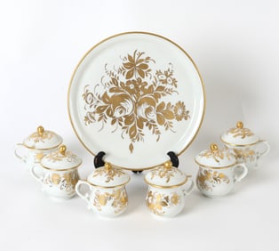 VINTAGE PILLIVUYT FRENCH PORCELAIN GROUP
