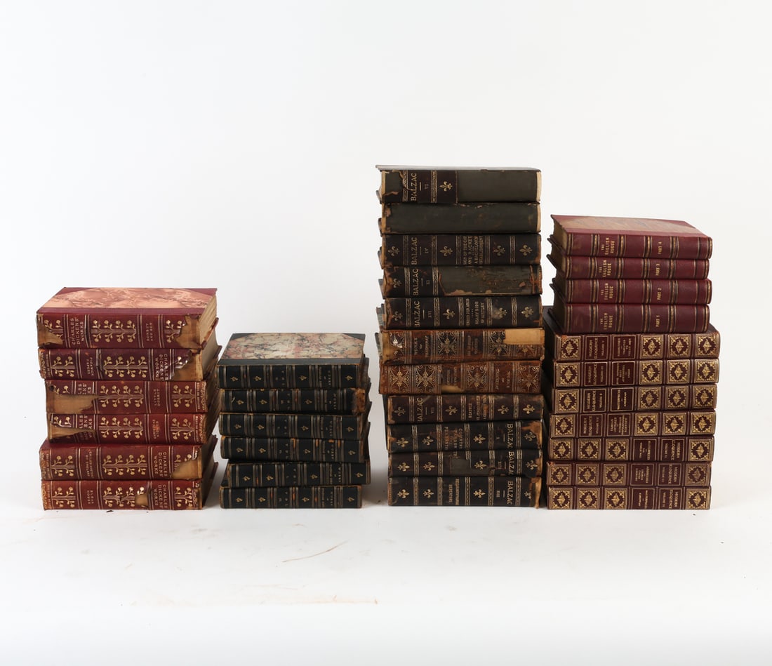 ANTIQUE LEATHER BOUND BOOKS INC. CHARLES DICKENS (1 of 10)