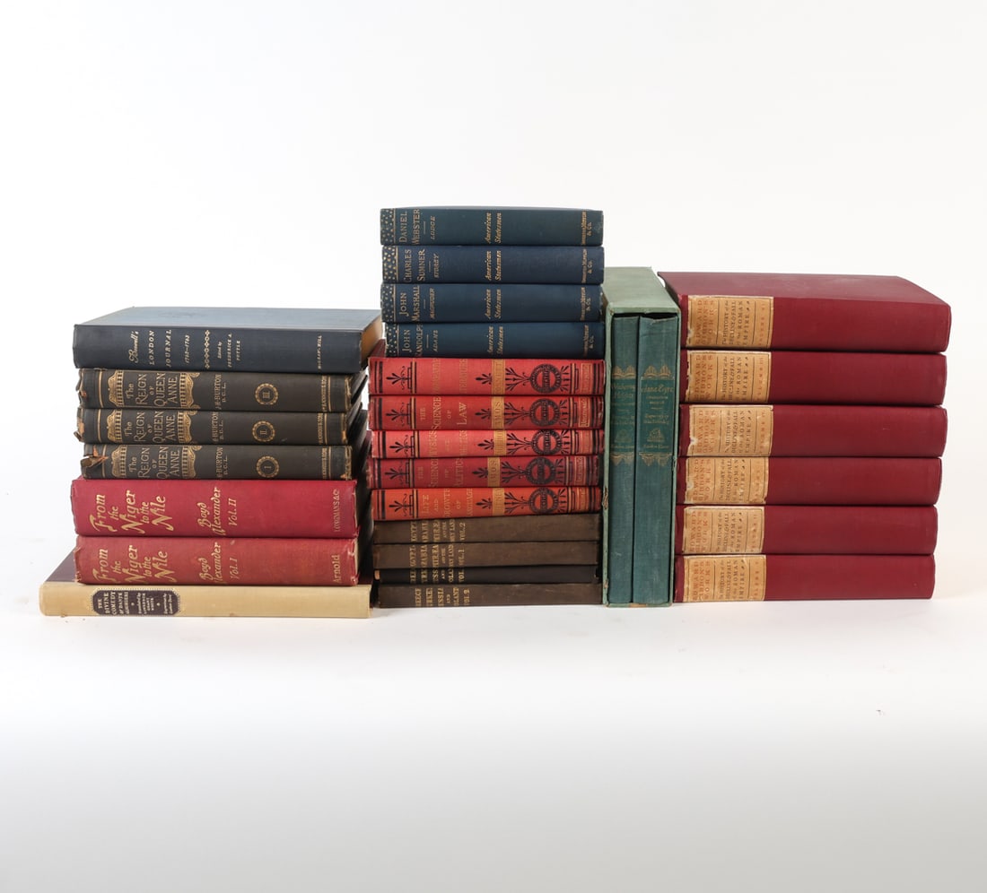 GROUPING OF VINTAGE BOOKS INCL. VOLUME SETS: Including volumes such as Edwin Gibbons Works volumes 1-6. American statesmen. From the Niger to the Nile and more. Dimensions: (Largest) L 11.25" x W 8.5" Condition: Minor tears to pages. Presents we