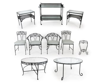 MANNER OF WOODARD PATIO FURNITURE GROUPING