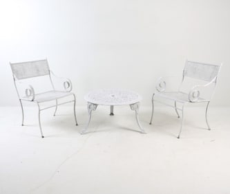 METAL OUTDOOR FURNITURE GROUPING