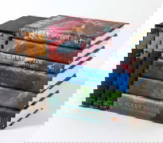 GROUPING BOOKS INCL. HARRY POTTER & J. R. TOLKIEN