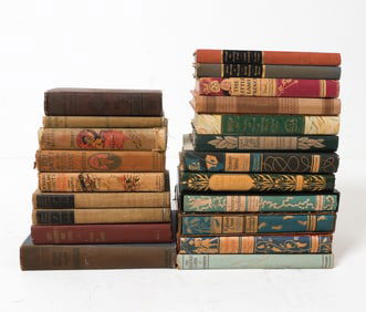 GROUPING OF VINTAGE BOOKS