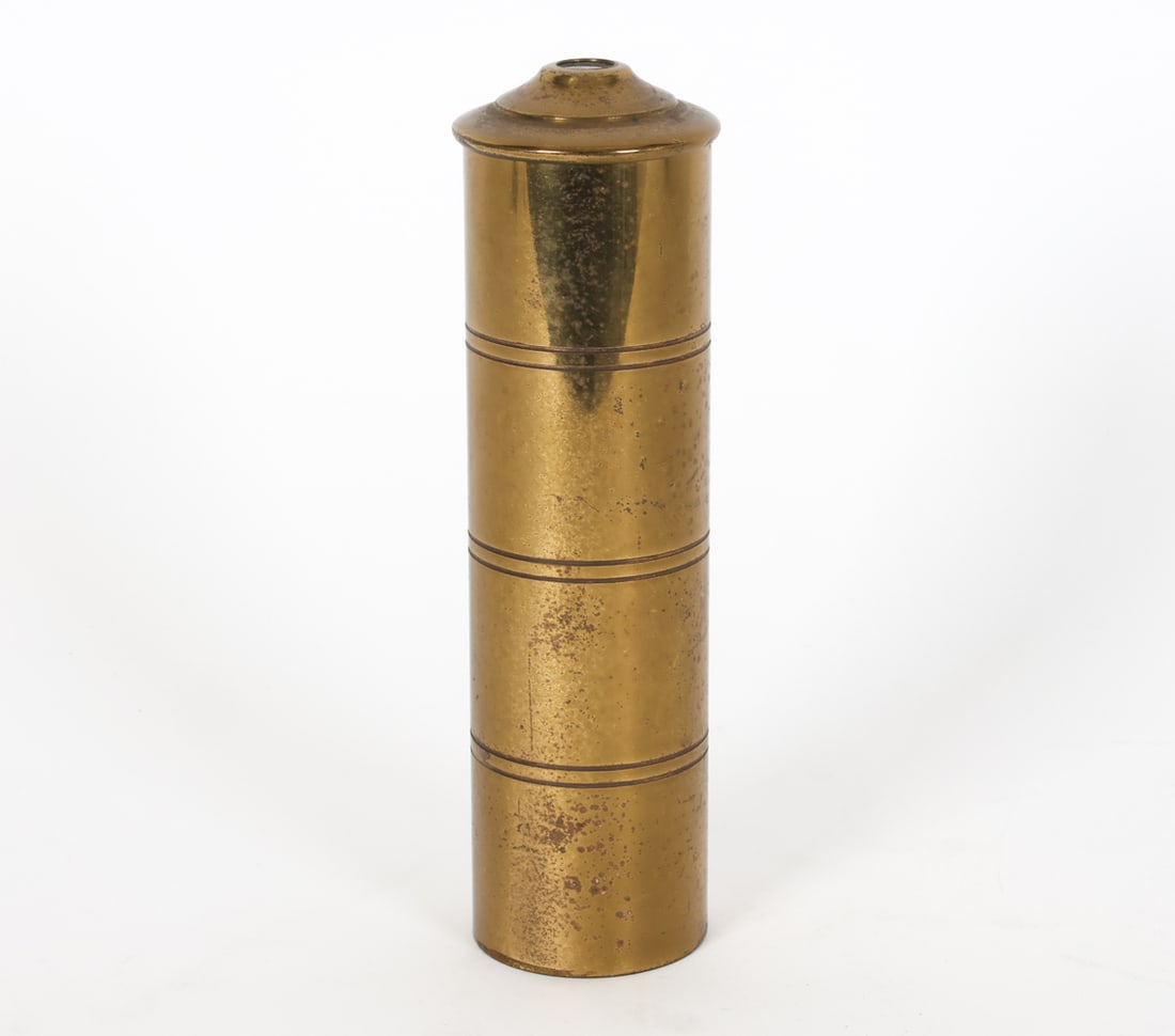 BRASS KALEIDOSCOPE: Dimensions: L 7" x Dia. 2". Condition: Some spots of oxidation to brass. Wear consistent with age and use.