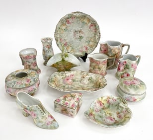 GROUPING OF GERMAN ROYAL BAYREUTH PORCELAIN