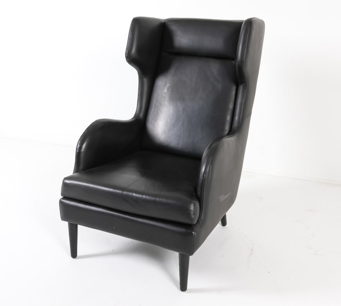 FRITZ HANSEN STYLE LEATHER WING BACK LOUNGE CHAIR (1 of 17)