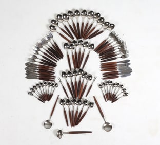 SES-HELLE NORWAY TEAK FLATWARE GROUPING
