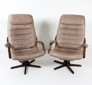 BERG DANISH C90 LEATHER SWIVEL LOUNGE CHAIRS