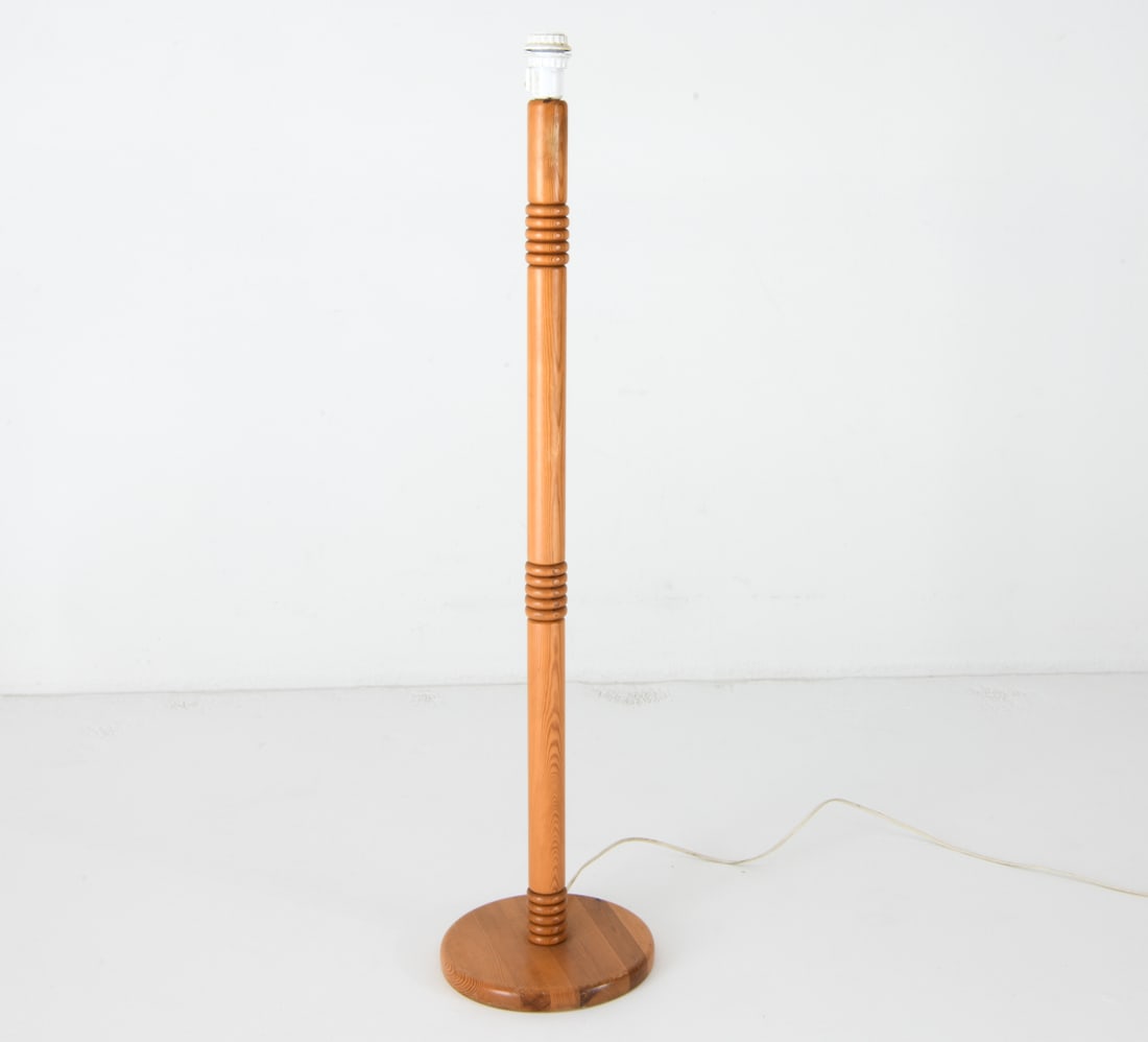 SWEDISH PINE FLOOR LAMP (1 of 11)