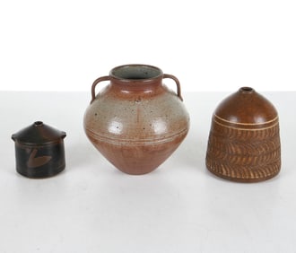 DANISH CERAMIC POTTERY GROUPING C. 1970S