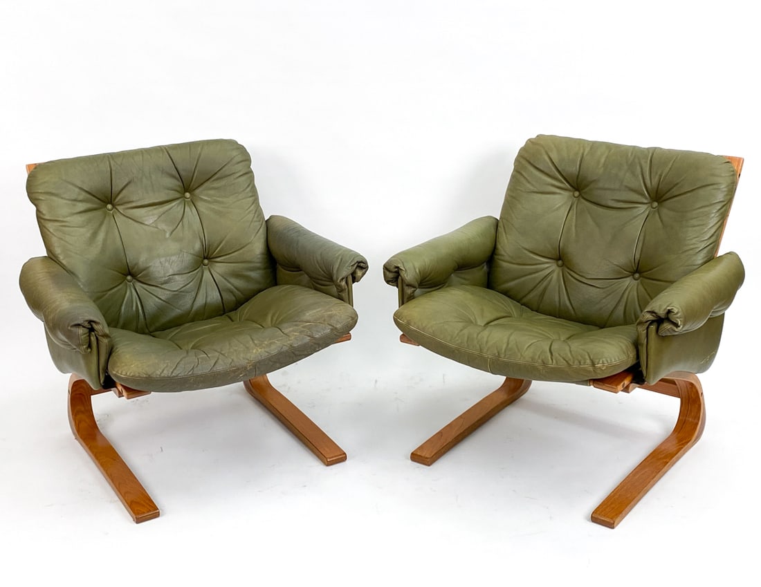 PAIR OF SCANDINAVIAN BENTWOOD & LEATHER ARMCHAIRS (1 of 12)