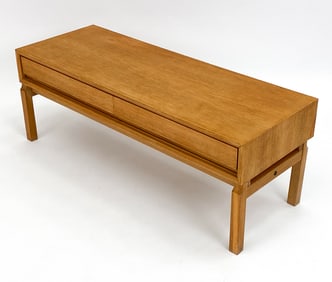 GERMAN OAK HALL CHEST OR SIDE TABLE, C. 1970S