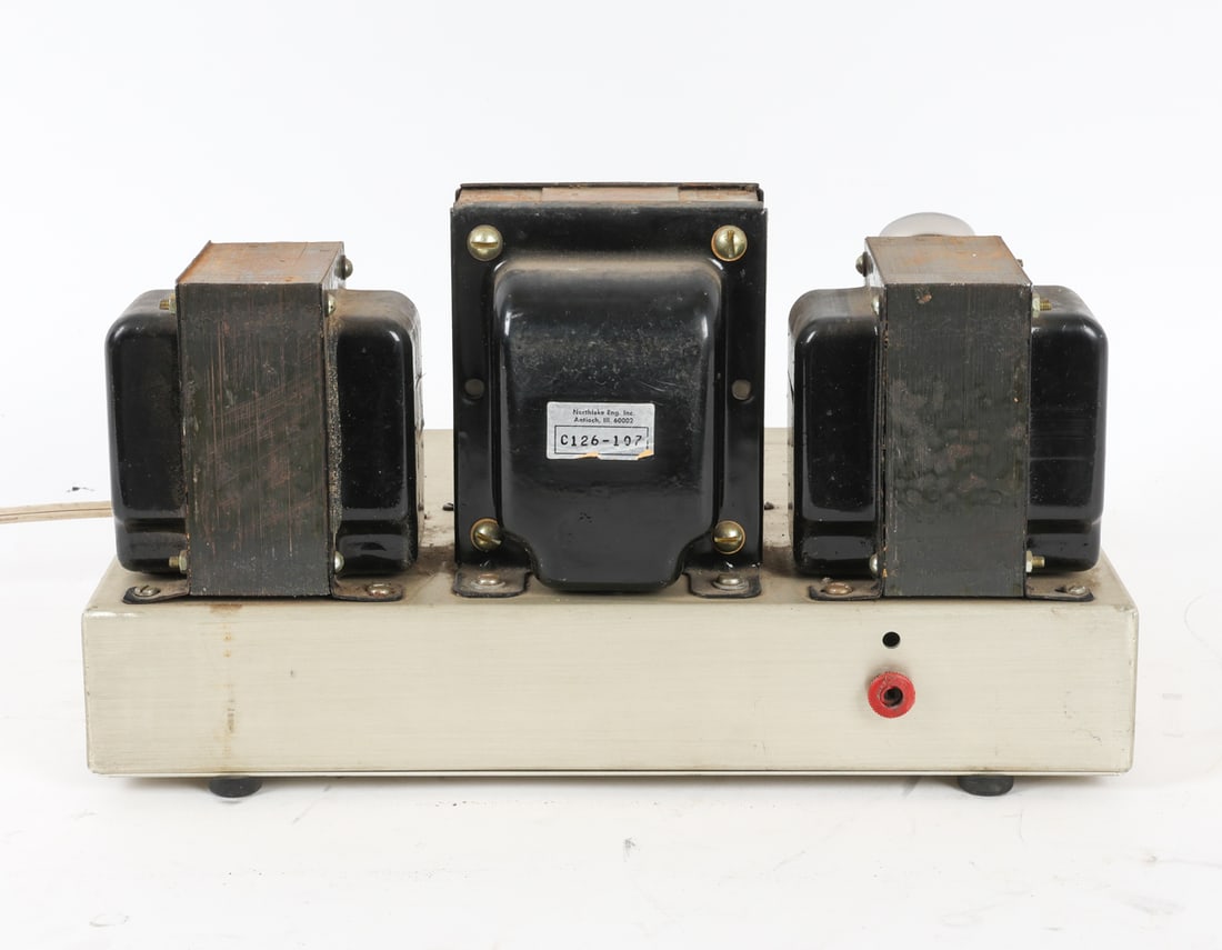 CONRAD-JOHNSON MV75A STEREO VACUUM TUBE AMP (1 of 17)